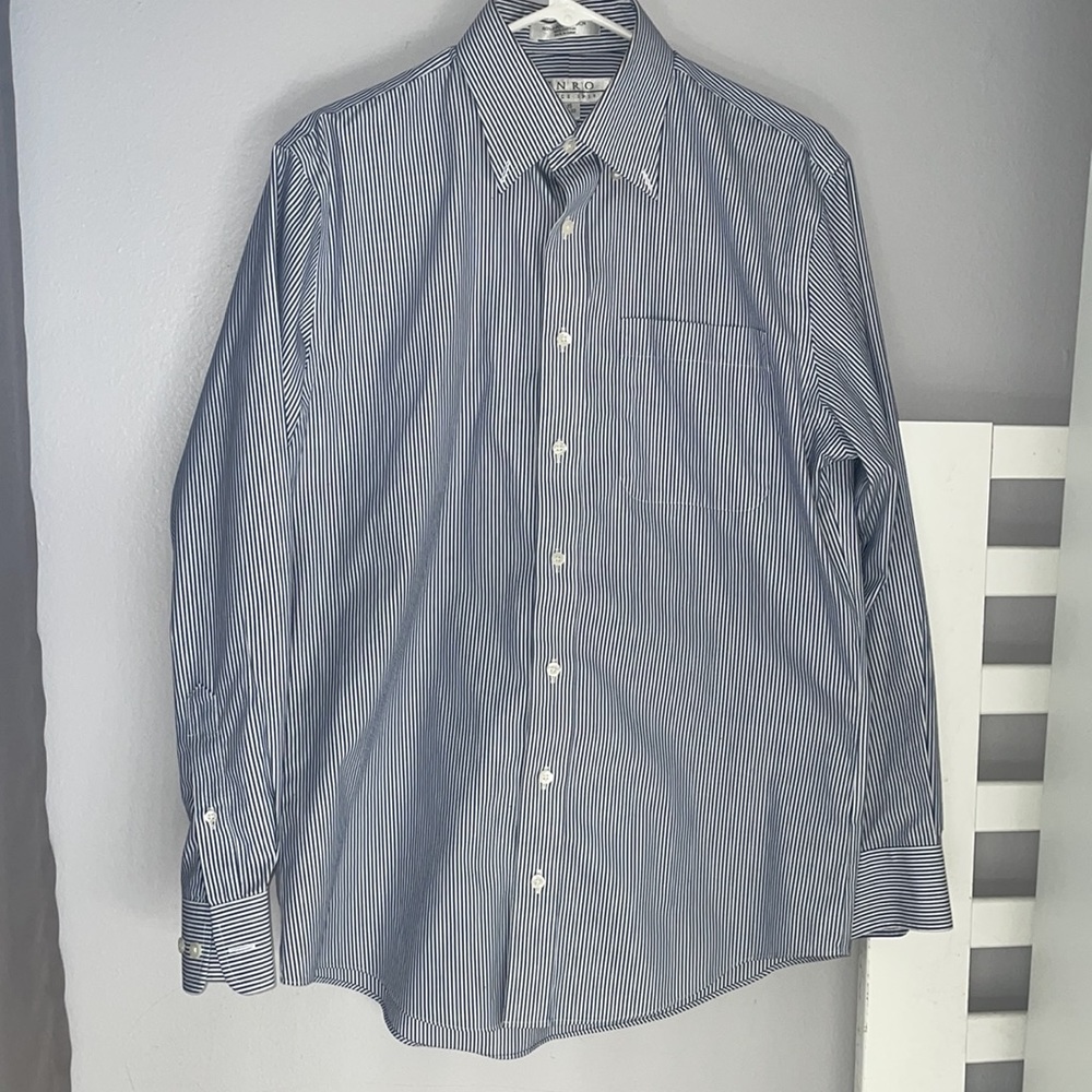 Enro No Iron Blue and White Dress Shirt 32-33